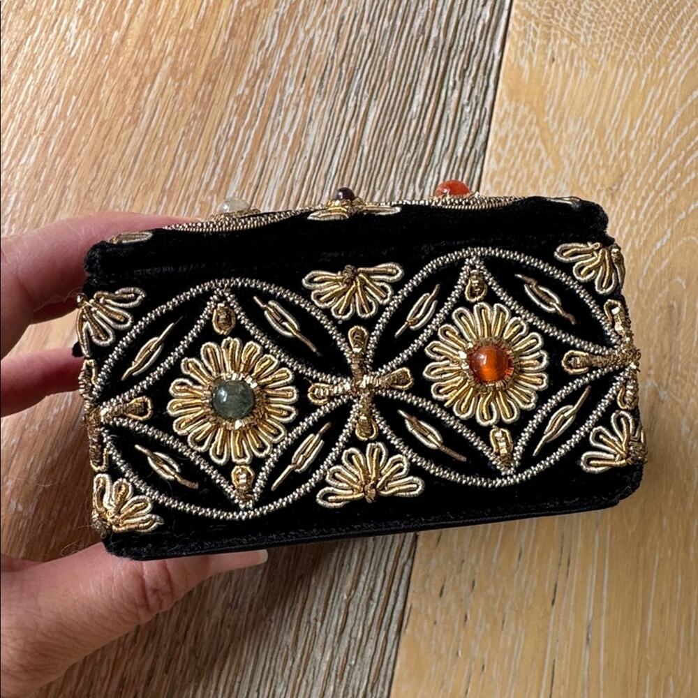 Vintage 1970s Embroidered Jewelry Box Handmade India Velvet Beaded Trinket Case - Picture 6 of 8